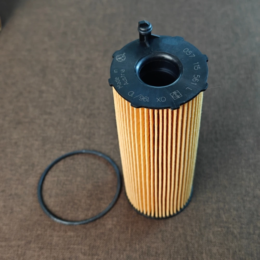 Oil Filter for Audi A4 A5 A6 A8 Q7 VW Phaeton 2.7 3.0 4.2 TDI 95510722200 057115561M 057115561L