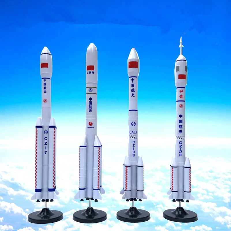 

1:150 plastic space rocket model,Long March rocket ornaments,original packaging gifts,new products wholesale