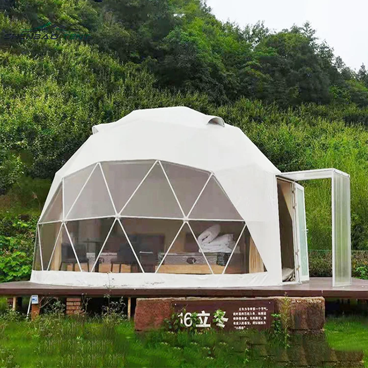 Professional Supplier Permanent Luxury Glamping Hotel Igloo Geodesic Winter Dome Tents with Stove