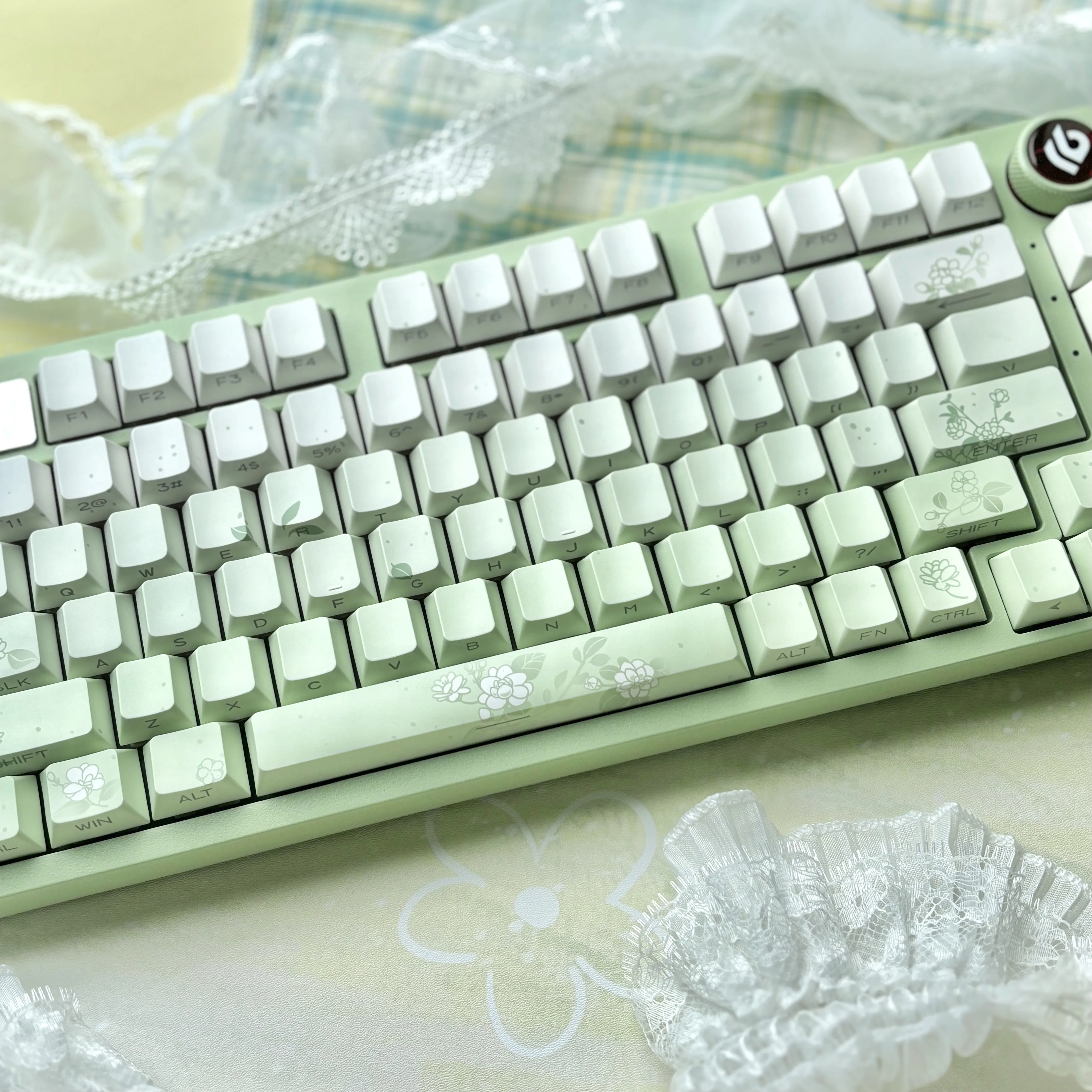 Gradually change the side engraved transparent keycap, the original factory is highly suitable for Hi75 Hi8 and other keyboards