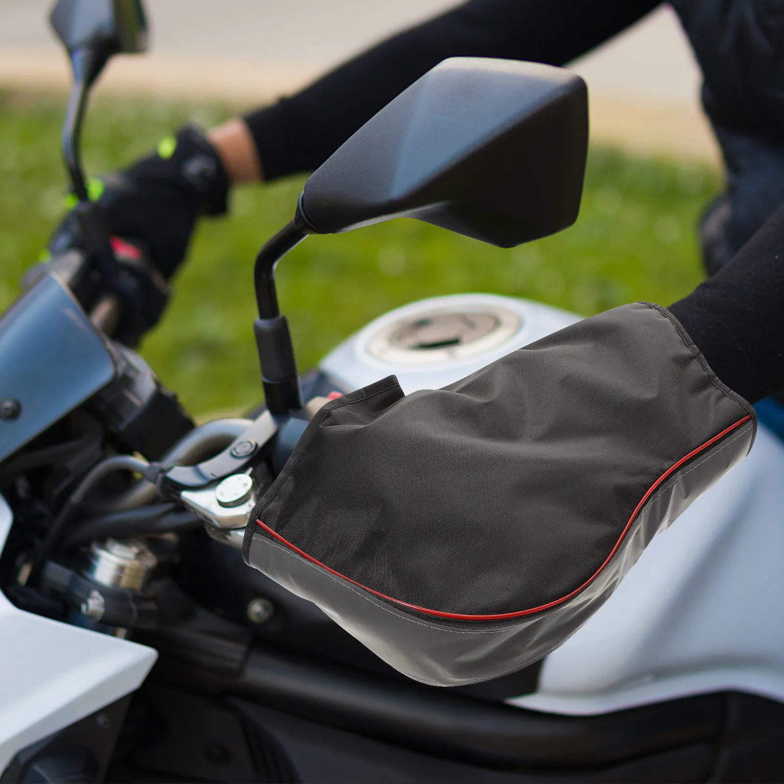 

1 Pair Winter Motorcycle Handlebar Gloves Hand Muffs Waterproof Windproof Insulated Snowmobile Gloves Atv Hand Warmers