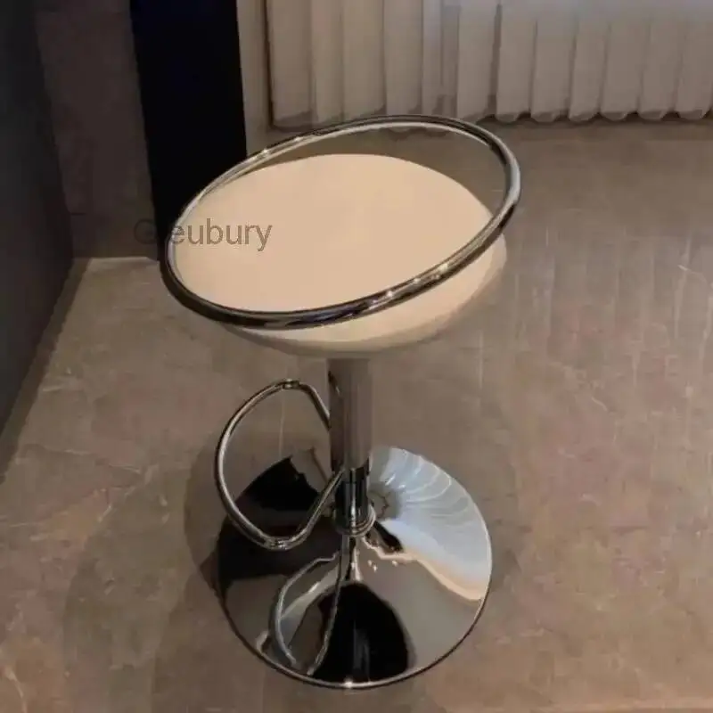 

Элегантные эргономичные металлические вращающиеся стулья для бара, минималистичный дизайн, современная роскошная мебель для уличных баров, высокие стулья для барной стойки.