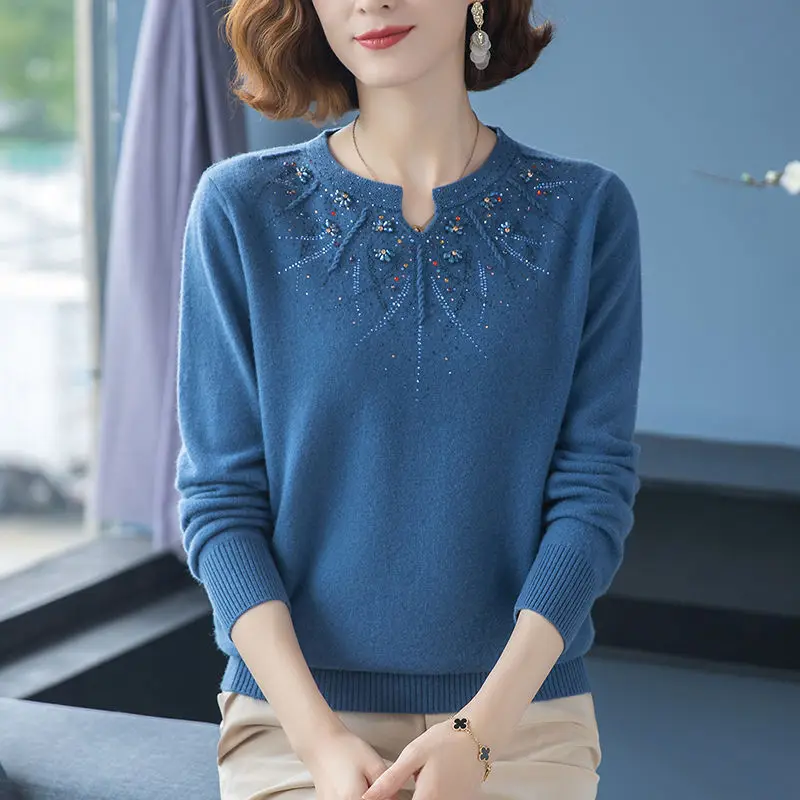 Korean Fashion Autumn Winter New Women Sweaters O-Neck Embroidered Diamonds Screw Thread Loose Long Sleeve Pullovers Knitted Top