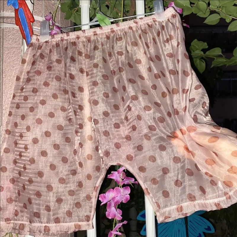 

Мужские сексуальные прозрачные шорты для сна из органзы больших размеров, блестящие шелковистые штаны с цветочным принтом, женское домашнее тонкое повседневное эротическое белье