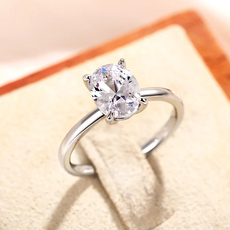 Huitan Crystal Oval Cubic Zirconia Women Rings High-quality Fashion Versatile Female Accessories Engagement Wedding Band Jewelry