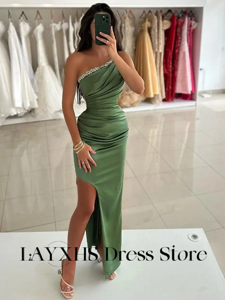 LAYXHS เซ็กซี่สีเขียวไหล่ชุดราตรีเงาประดับด้วยลูกปัดด้านข้างข้อเท้า-ความยาวพรรคอย่างเป็นทางการชุดที่กําหนดเอง FBستانة