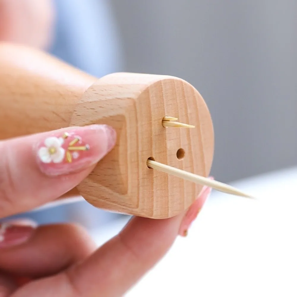 

Durable Portable Beech Wood Toothpick Box Wooden Lightweight Toothpick Storage Container Creative Toothpick Holder Office