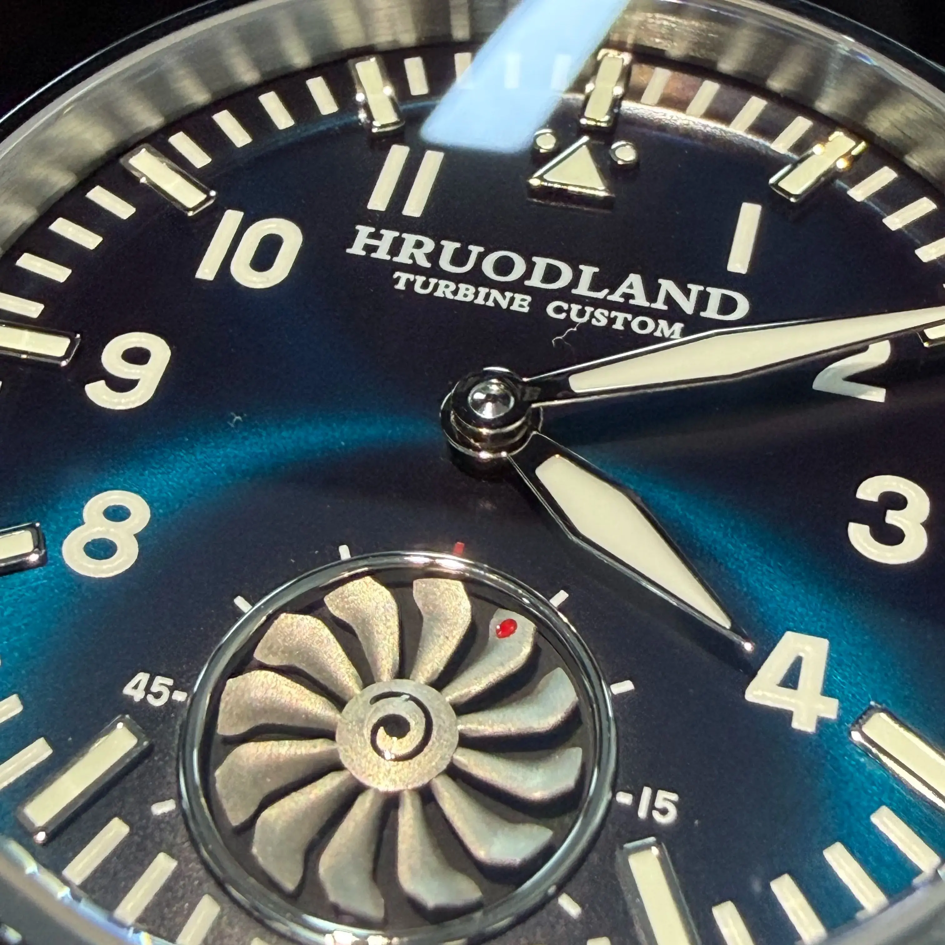 

Мужские механические часы Hruodland 2026 New Top Pilot с люминесцентным сапфировым стеклом BGW-9, матовым циферблатом и кожаным ремешком