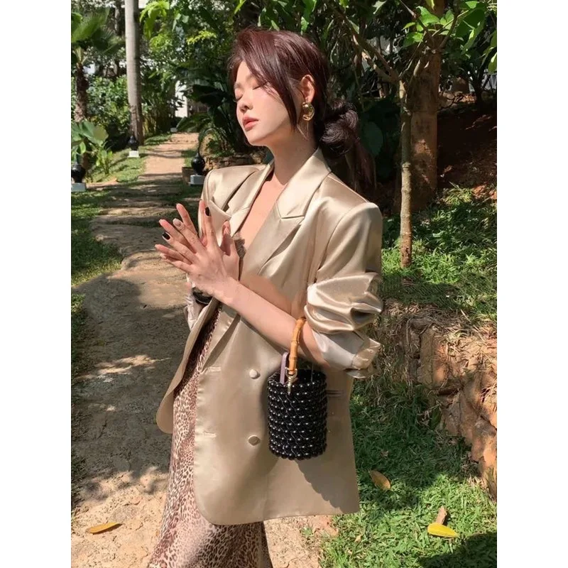 O high-end pequeno terno jaqueta feminina primavera novo estilo super bonito petite feminino elegante com personalidade única