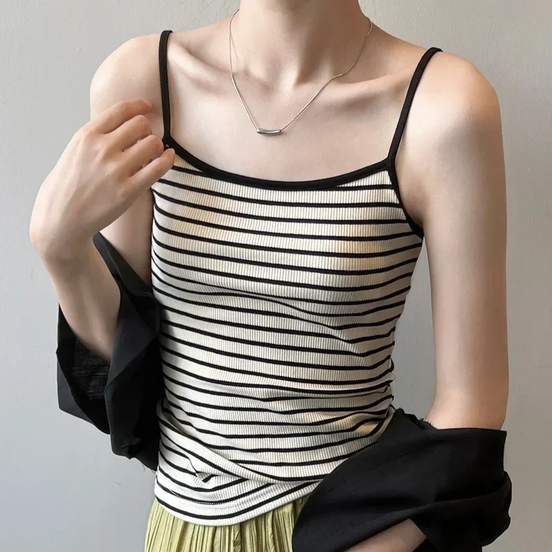 

New Women Summer Striped Camisoles Simple Fashion Slim Vest Sweet Girl Casual Tops Chic Sleeveless T Shirts Cotton Undershirts