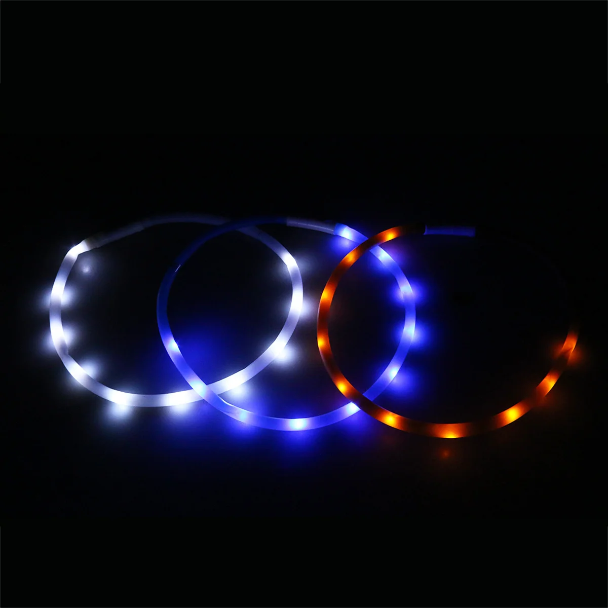 

White LED Dog Collar 55Cm Rechargeable USB Powered Adjustable Safety 4 Flash Patterns Outdoor Walking Essential