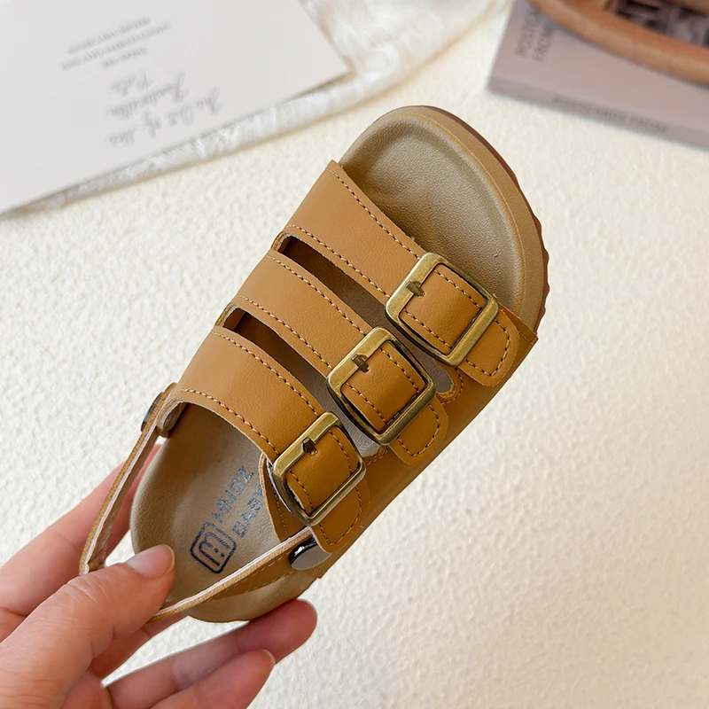 

2026 Children Casual Beach Shoes for Girls Boys Summer New Fashion Style Soft Sole Anti-slippery Versatile Roman Sandals