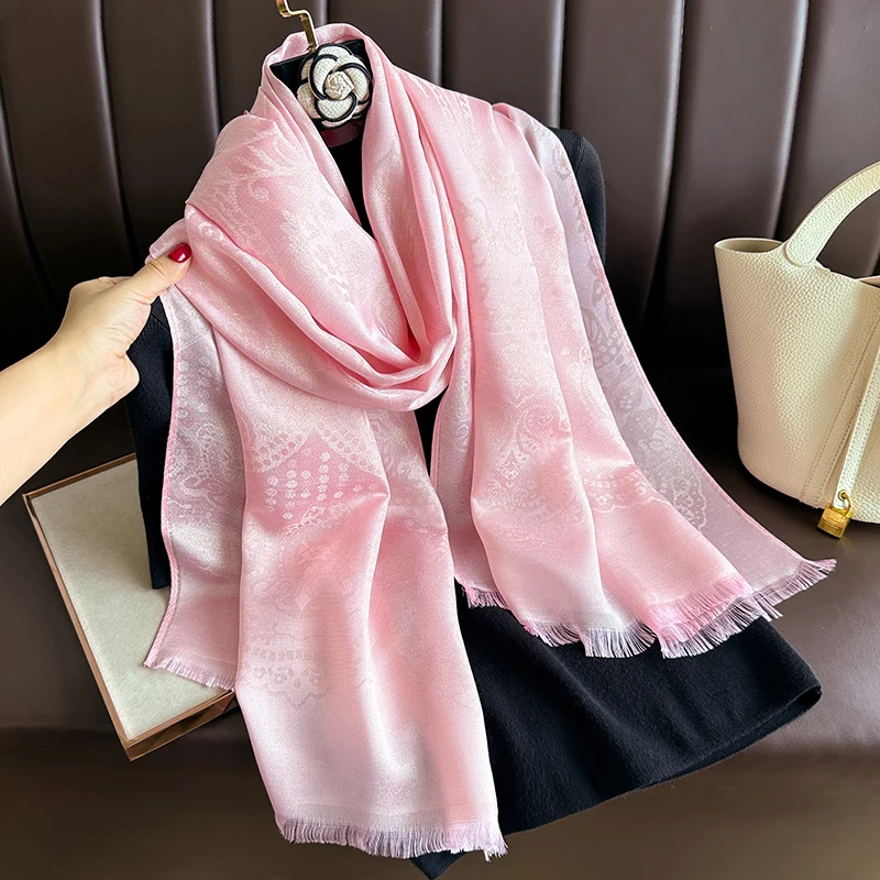 

2025 New Fashion Winter Bohemia Warm Soft Cashmere Jacquard Pashmina Scarf for Women Bandana Shawl Headband Foulard Bufanda