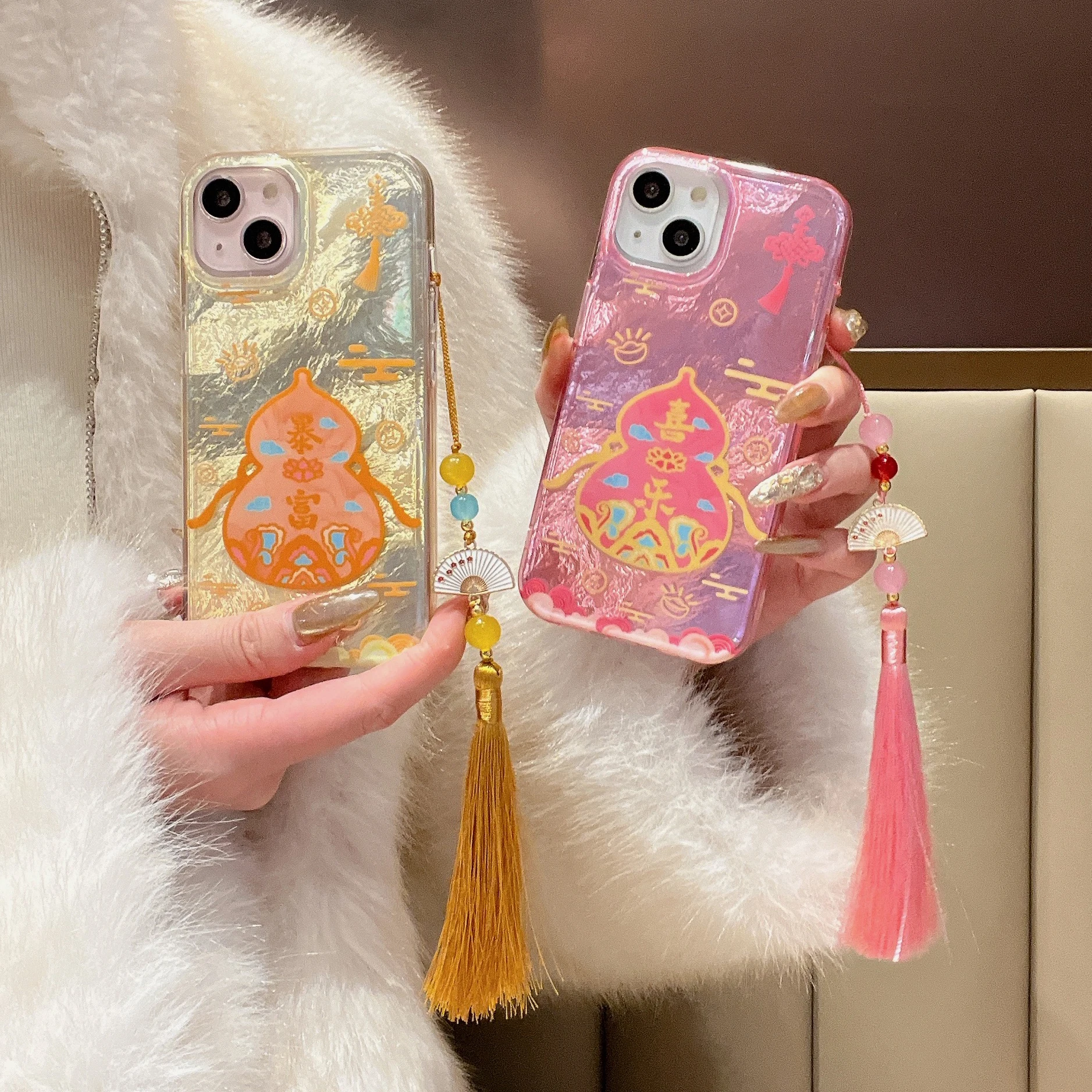 Chinese INS Traditional Style Calabash Pattern With Fringe Phone Case for iPhone 16 15 14 13 Pro Max Back Phone Cover Capa