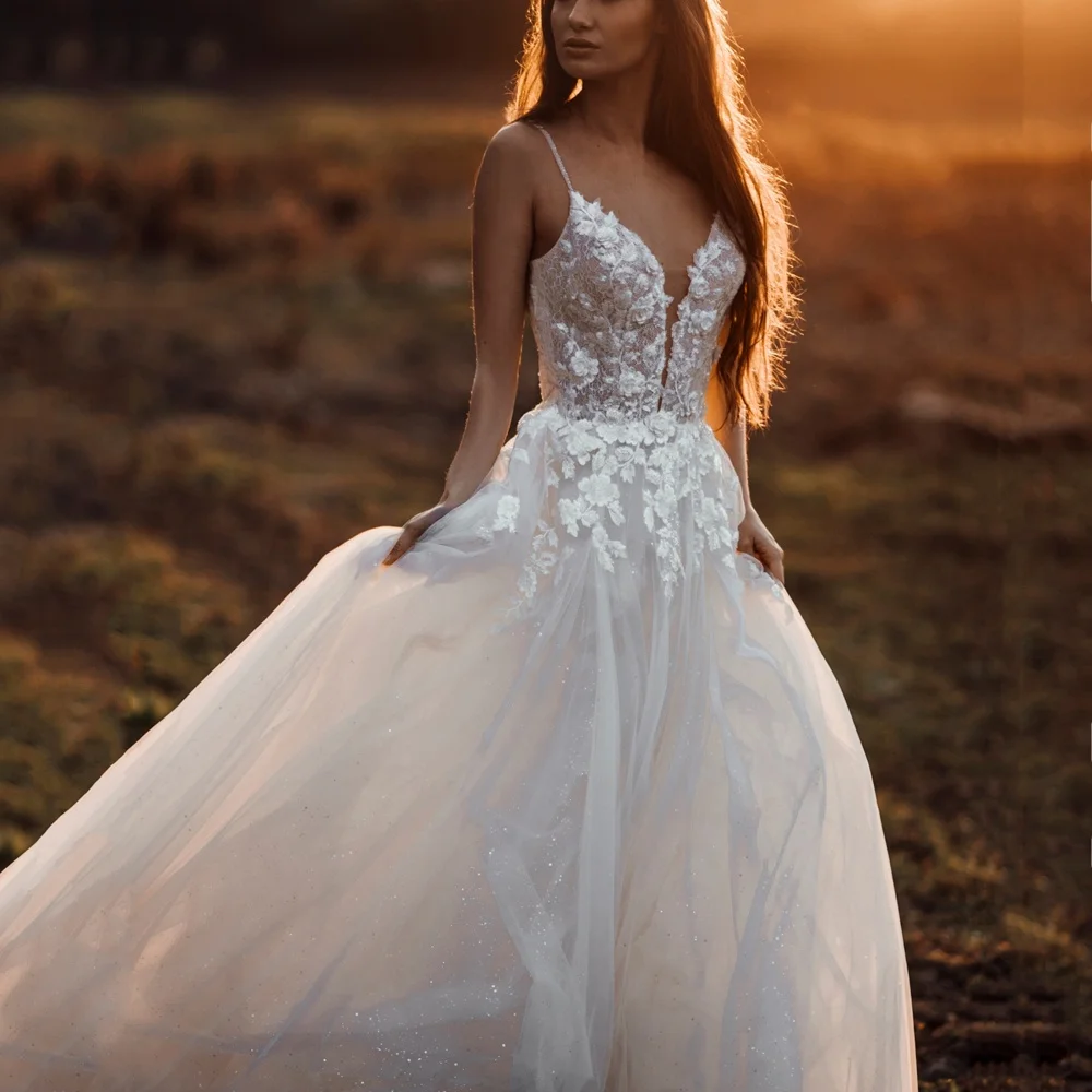 Tule Boho Aangepaste A-lijn Trouwjurken Backless Bruidsjurk Spaghettibandjes Applique Jurken Knop Vestidos De Novia