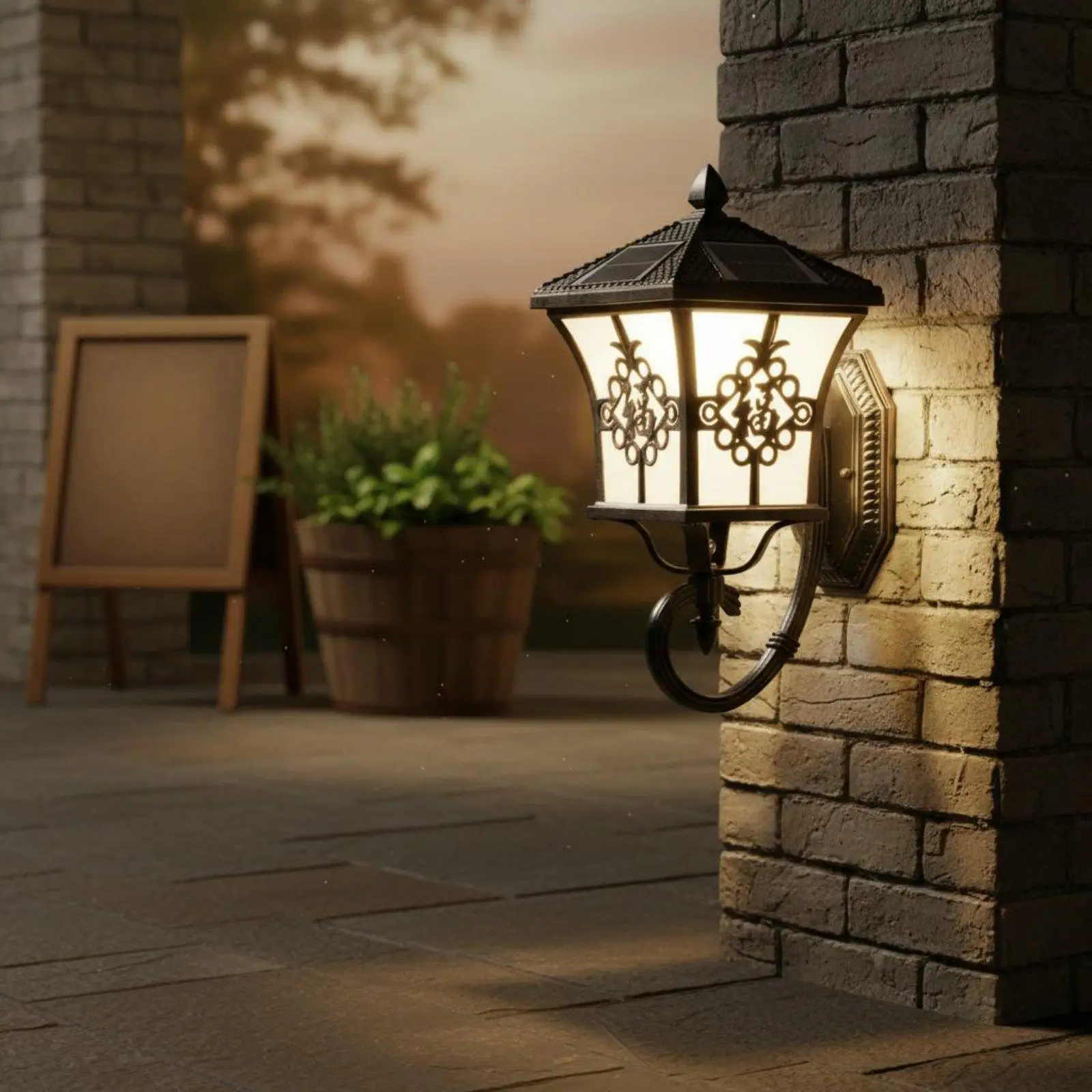 Outdoor Solar Led Wall Lamp IP55 Rainproof Lantern for Garden Hotel Restaurant Corridor Use