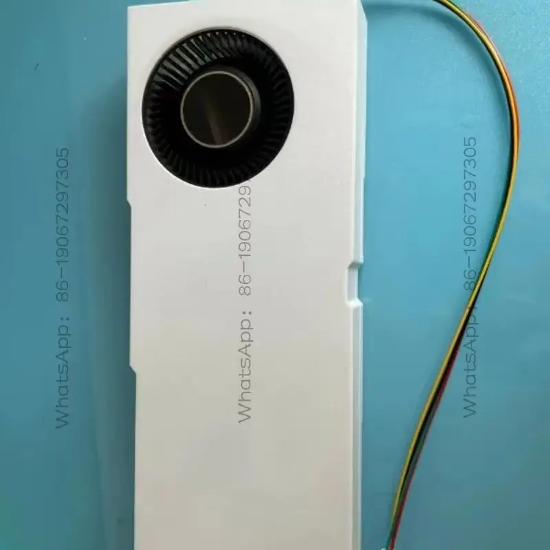 ホワイトブラックブルー-グラフィックカード冷却改造-内蔵ターボファン付き