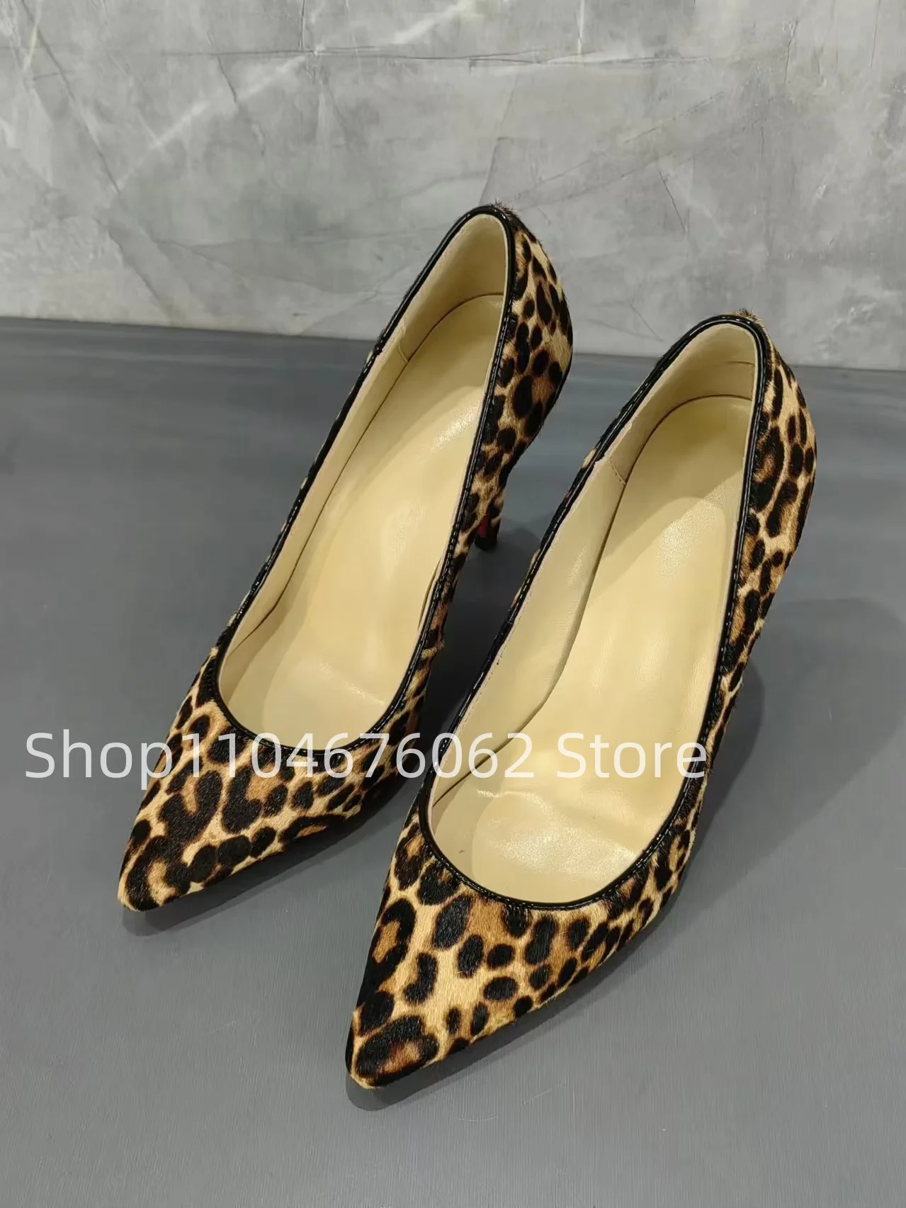 

Острый носок, тонкий каблук, тонкая подошва, весна 2023, новые женские туфли на высоком каблуке с леопардовым принтом, элегантные пикантные женские туфли на одной платформе, туфли большого размера