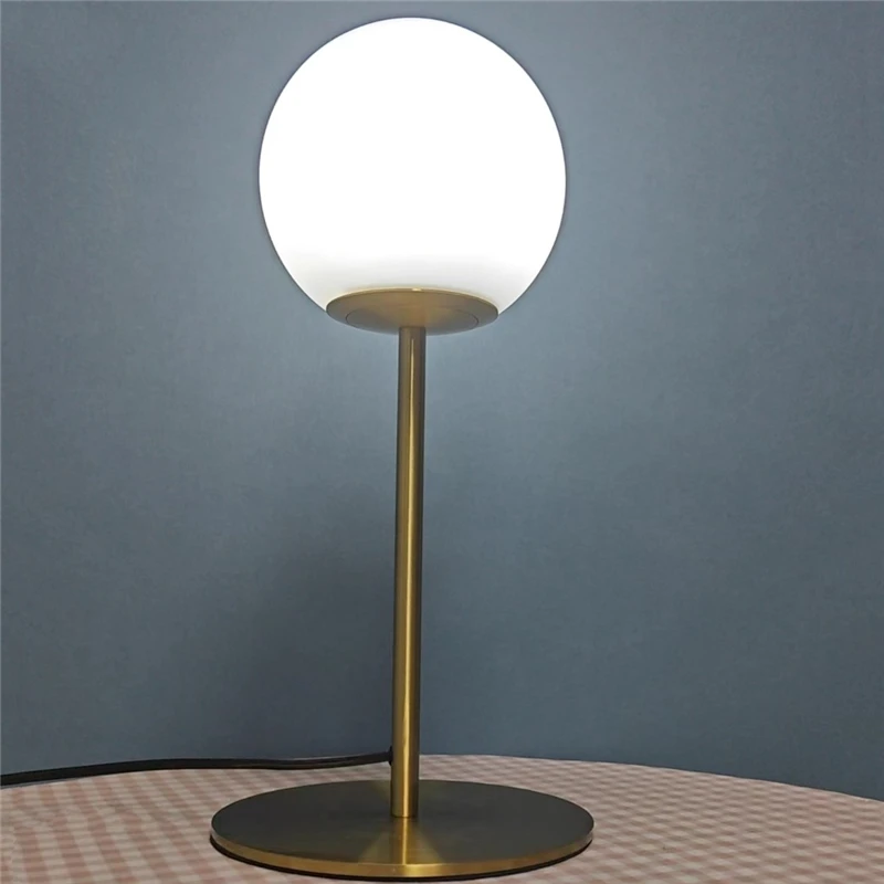 Modern Table Lamps Nordic Bedroom Bedside Creative Glass Ball Decorative Table Lights LED Simple Study Desk Light Send E27 Bulb