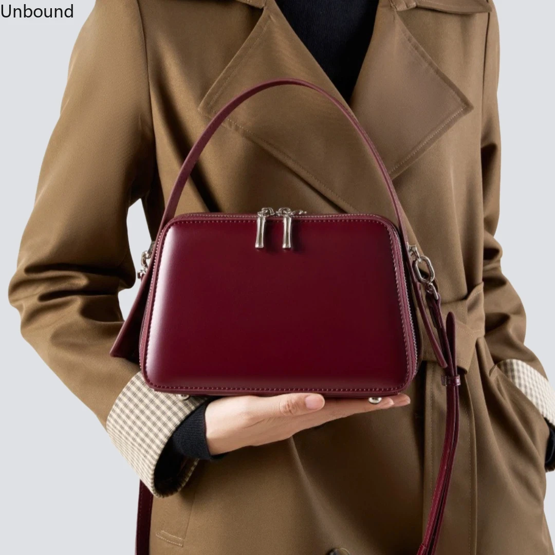 

Сумка-кроссбоди из натуральной кожи с дизайнерским элементом в виде ушного крепления, женская, для поездок на работу, маленькая квадратная, из воловьей кожи высшего качества, легкая, на плечо