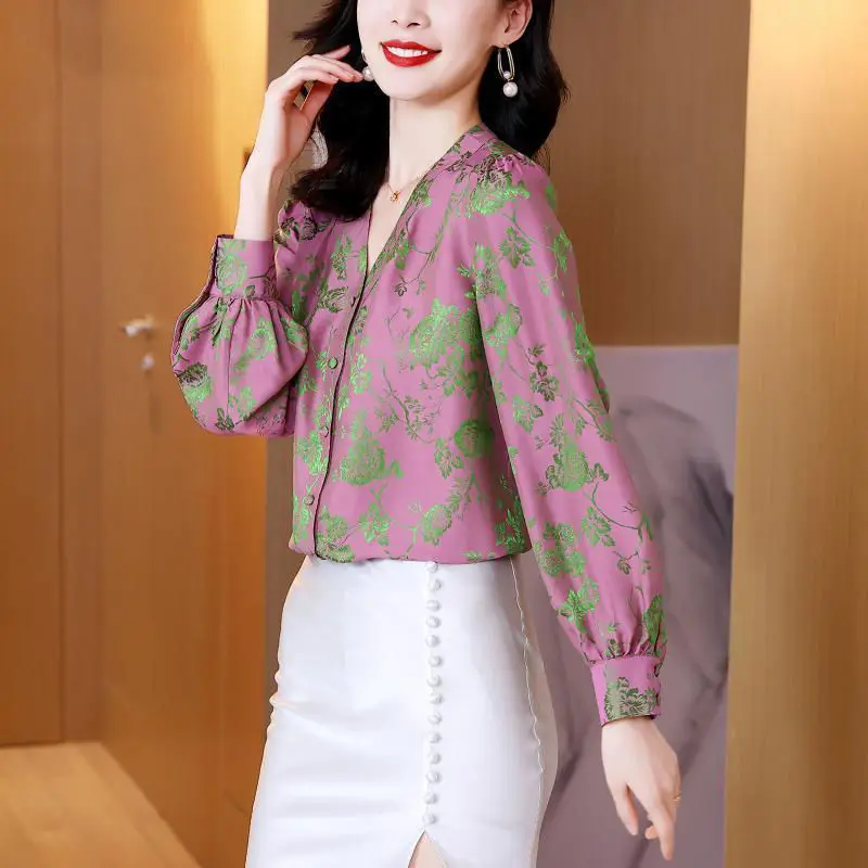 Spring Autumn New Female V-Neck Satin Printed Blouse Long Sleeve Korean Elegant Single-breasted Fashion Shirt Women\'s Clothing