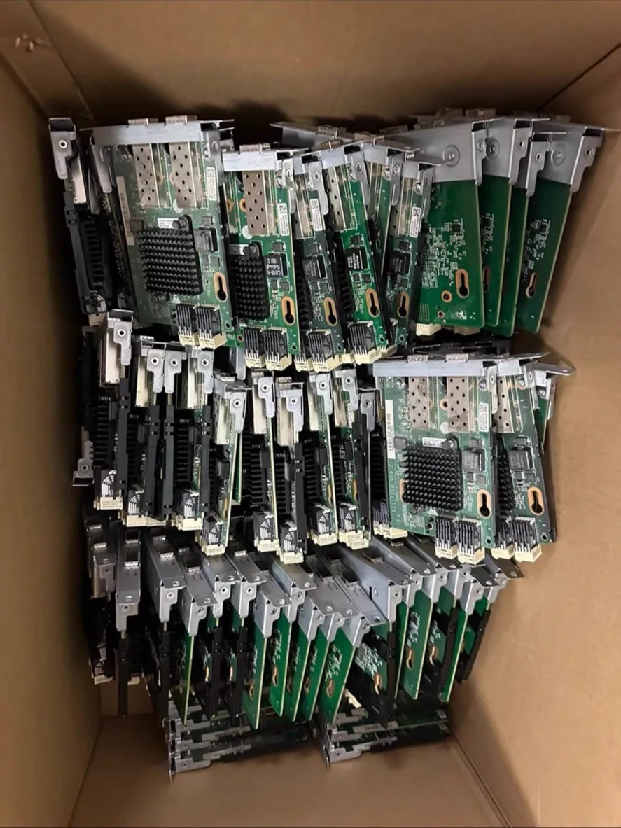 Популярная встроенная сетевая карта с двумя портами и оптическим портом 10G X520-DA2