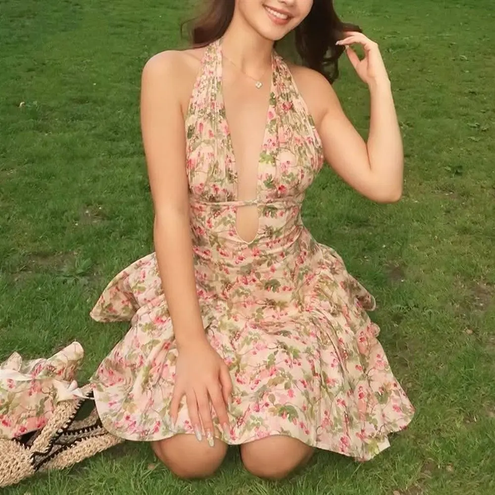 自由奔放に生きるビーチパーティードレスセクシーなディープ V ネックバックレスノースリーブミニドレス女性夏ヴィンテージホルターネック甘いスパイシーガールローブ