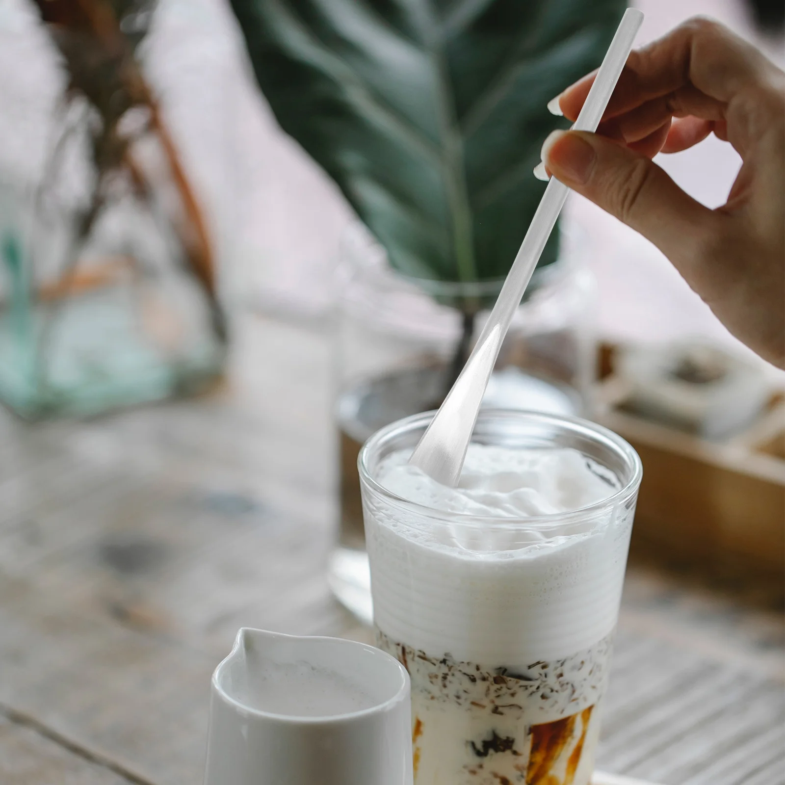 

4Pcs Japanese Style Coffee Stirring Spoons Practical for Drinks Mixers Bars Restaurants Smooth Round Edges Easy to Carry