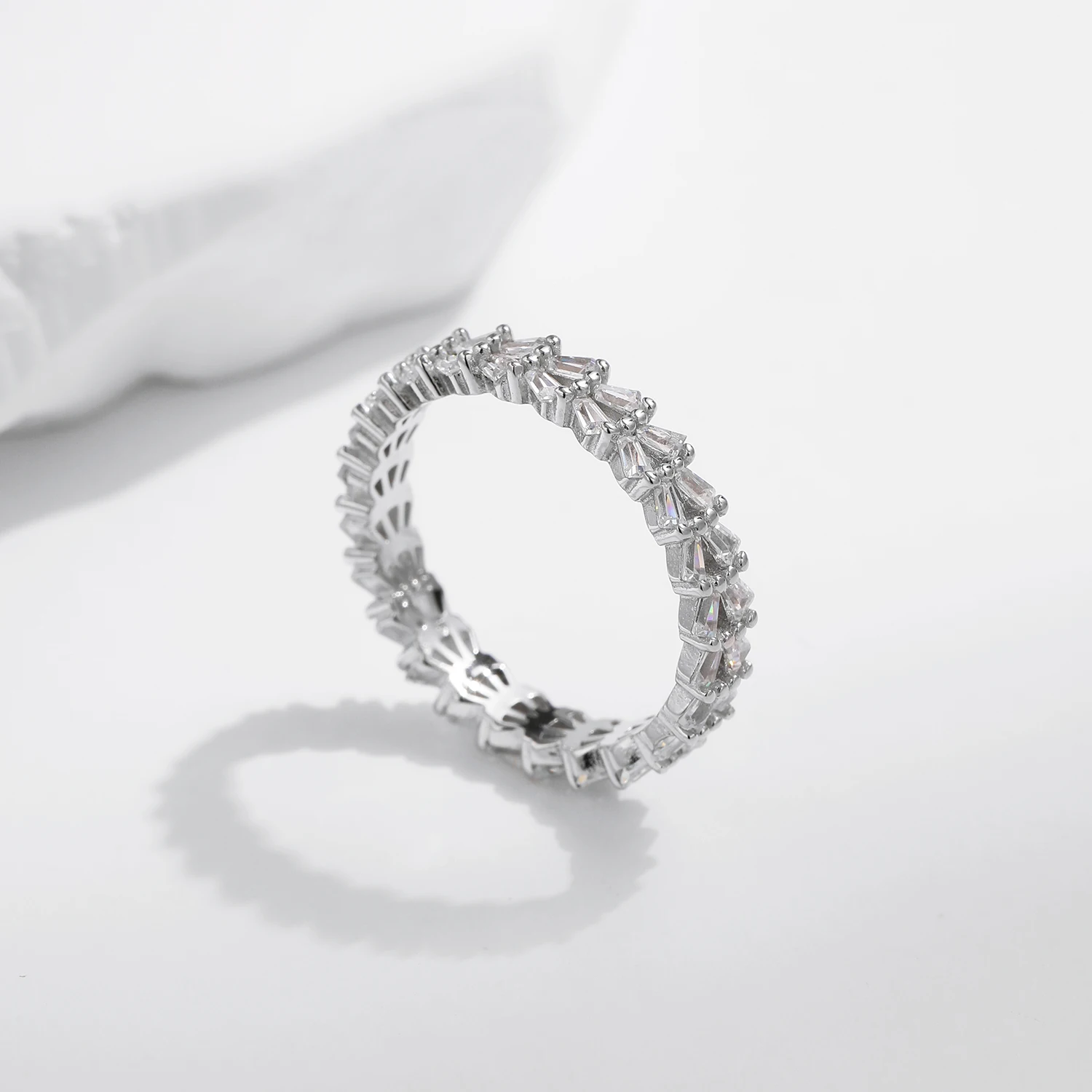 MODIAN 925 Sterling Silver Clear CZ Trapezoid Eternity Finger Ring modny mała biżuteria ślubna do układania w stosy dla kobiet — zdjęcie 5