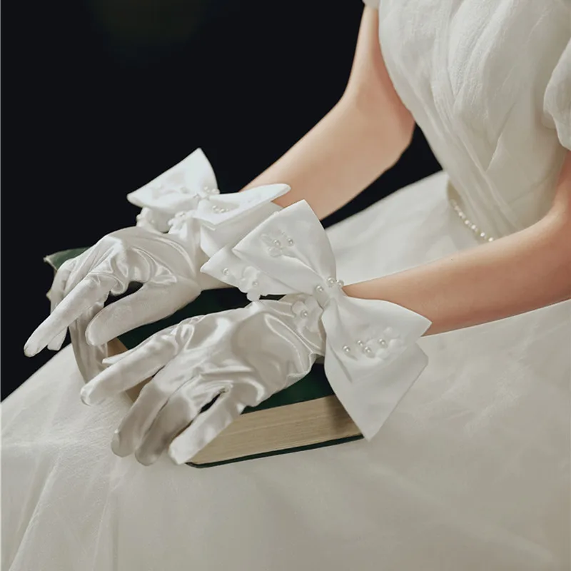 Women's Elegant Pearl Beaded Bow White Satin Gloves Female Sexy Sunscreen Performance Dancing Party Driving Glove R1264