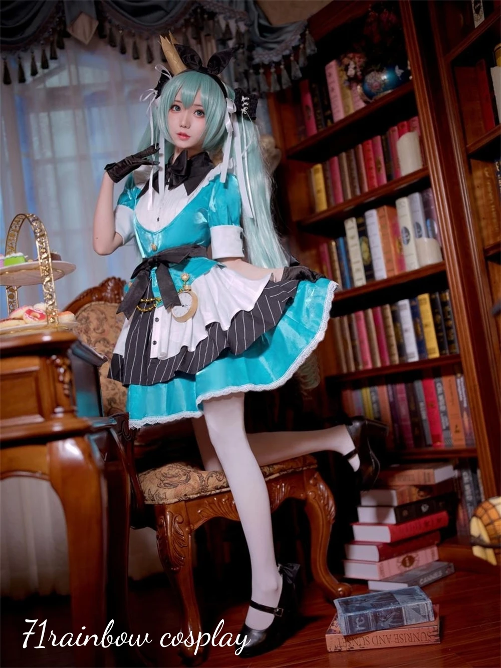 

Miku Alice Cosplay Costume Woman Anime Miku Lovely Lolita Cosplay Dress Miku Cosplay Clothes