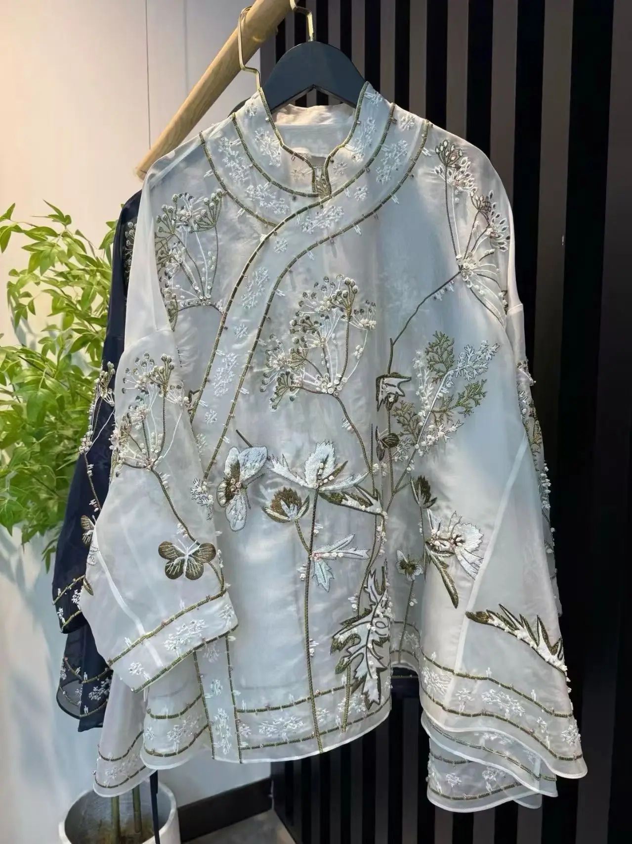 Autumn New Standing Collar+Lace Up Design With Three Quarter Sleeves +Beading Embroidery Silk Organza Fabric Women's Jacket M-XL