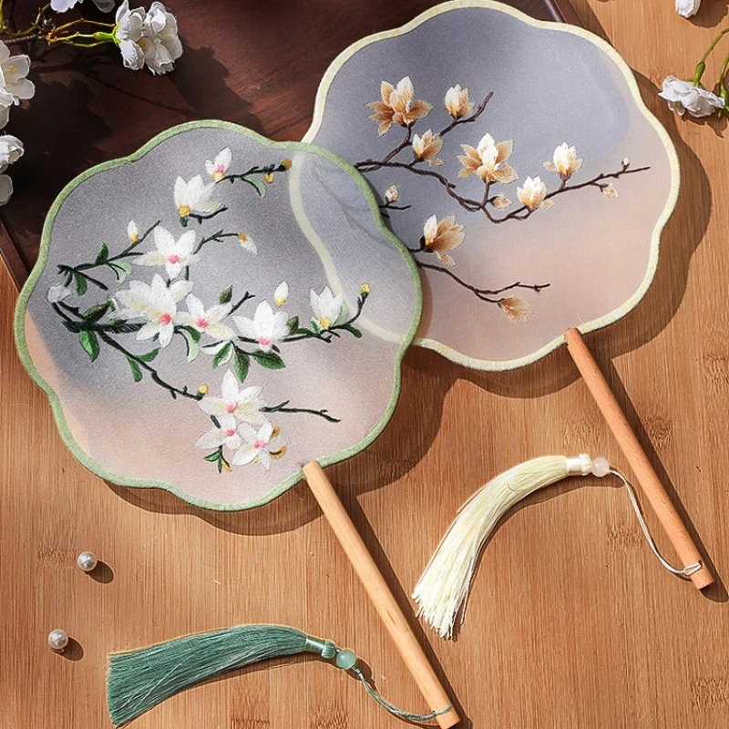 

Exquisite Embroidery Group Fan Ancient Style Hanfu Fan Suzhou Suzhou Embroidery Chinese Style Round Fan Summer Dance Special Fan