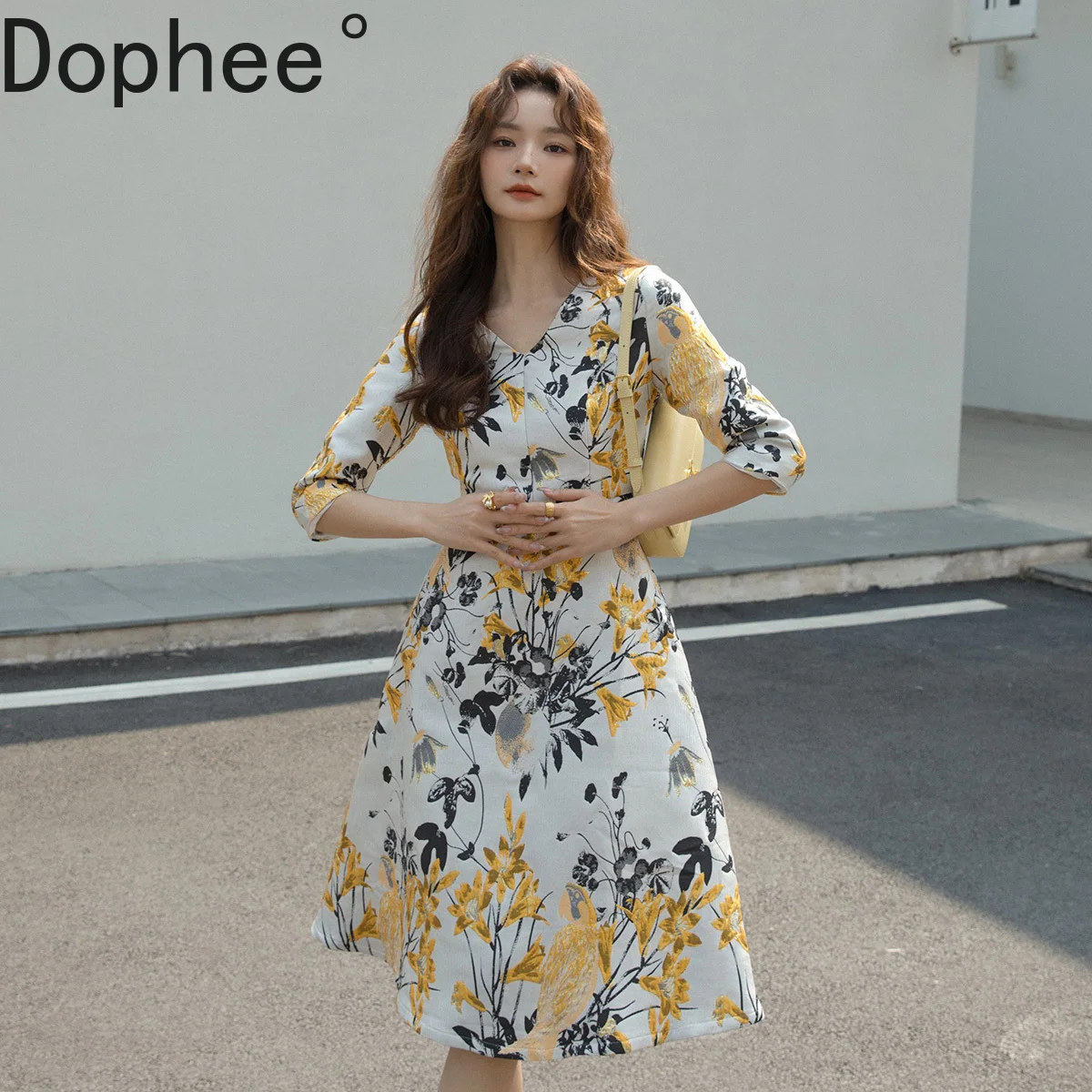 Wysokiej jakości elegancka sukienka damska na wiosnę i lato z krótkim rękawem, w kształcie litery A, żakardowe kwiaty, elegancki dekolt w serek, suknia ślubna dla panny młodej, sukienka na przyjęcie.