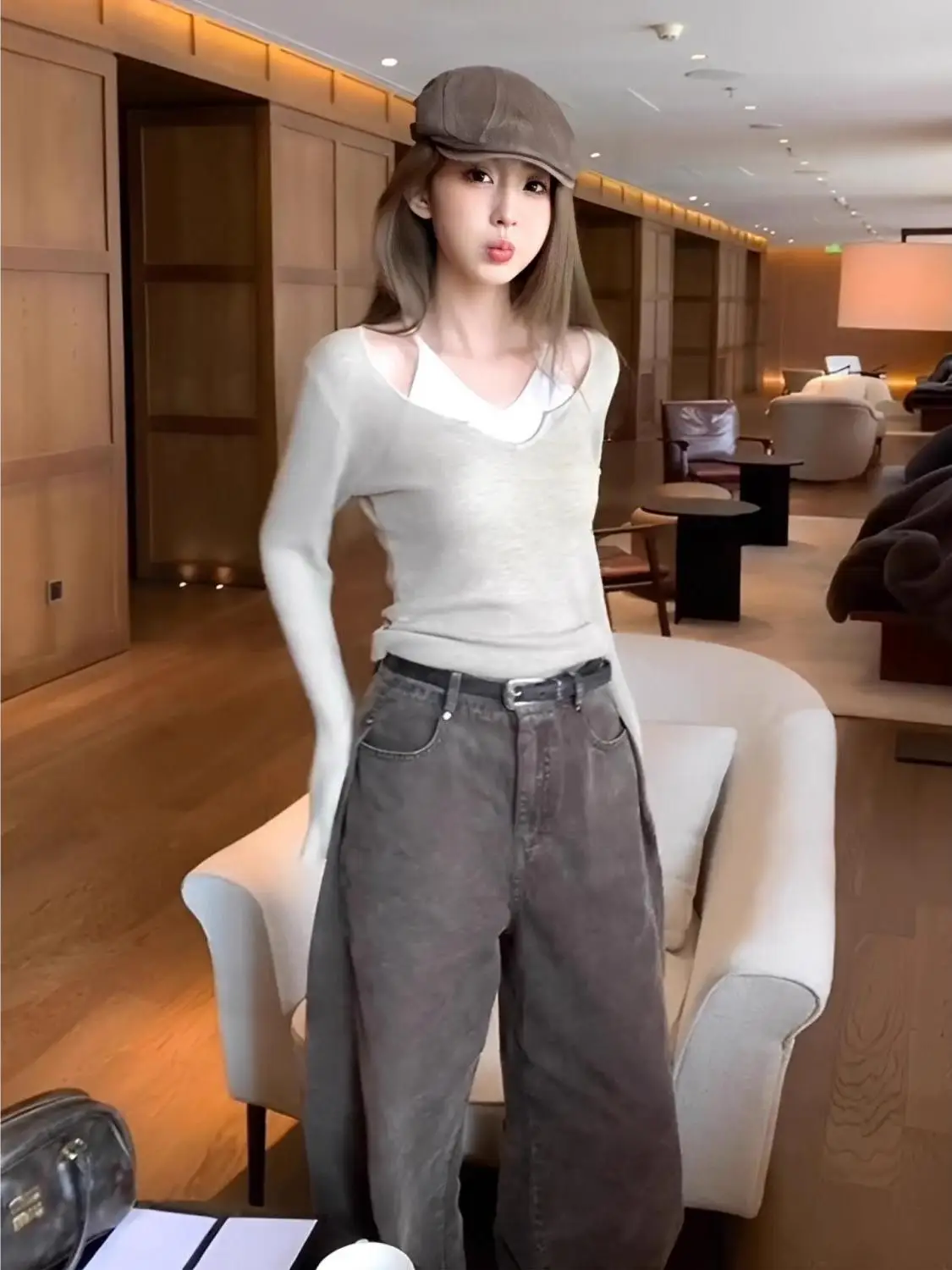 

Autumn Winter 2025 Women's Slim Fit Low Ne Knitted Base irt Long Sve Inner Wear Fake Two Piece Sweater Casual Knit Top