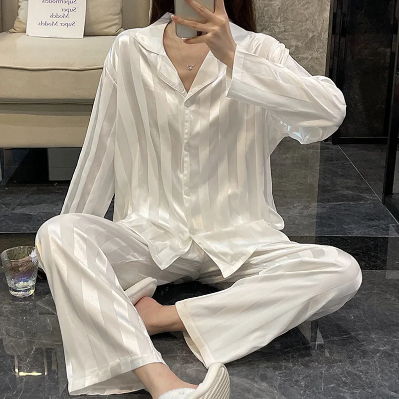 Light Luxury Imitation Silk Pajamas for Women Ice Silk Long-sleeved Jacquard Loose Large Size Women's Pajamas Set Home Clothes