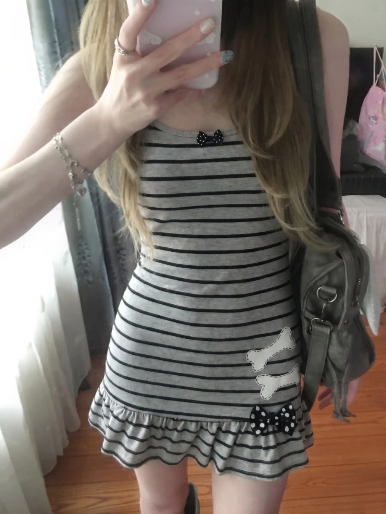 Nouvelle Robe Courte Y2K Rayée 2026 pour Femme, Style Doux avec Nœud et Volants, Coupe Trapèze Vintage Harajuku Kawaii Mignonne Sans Manches