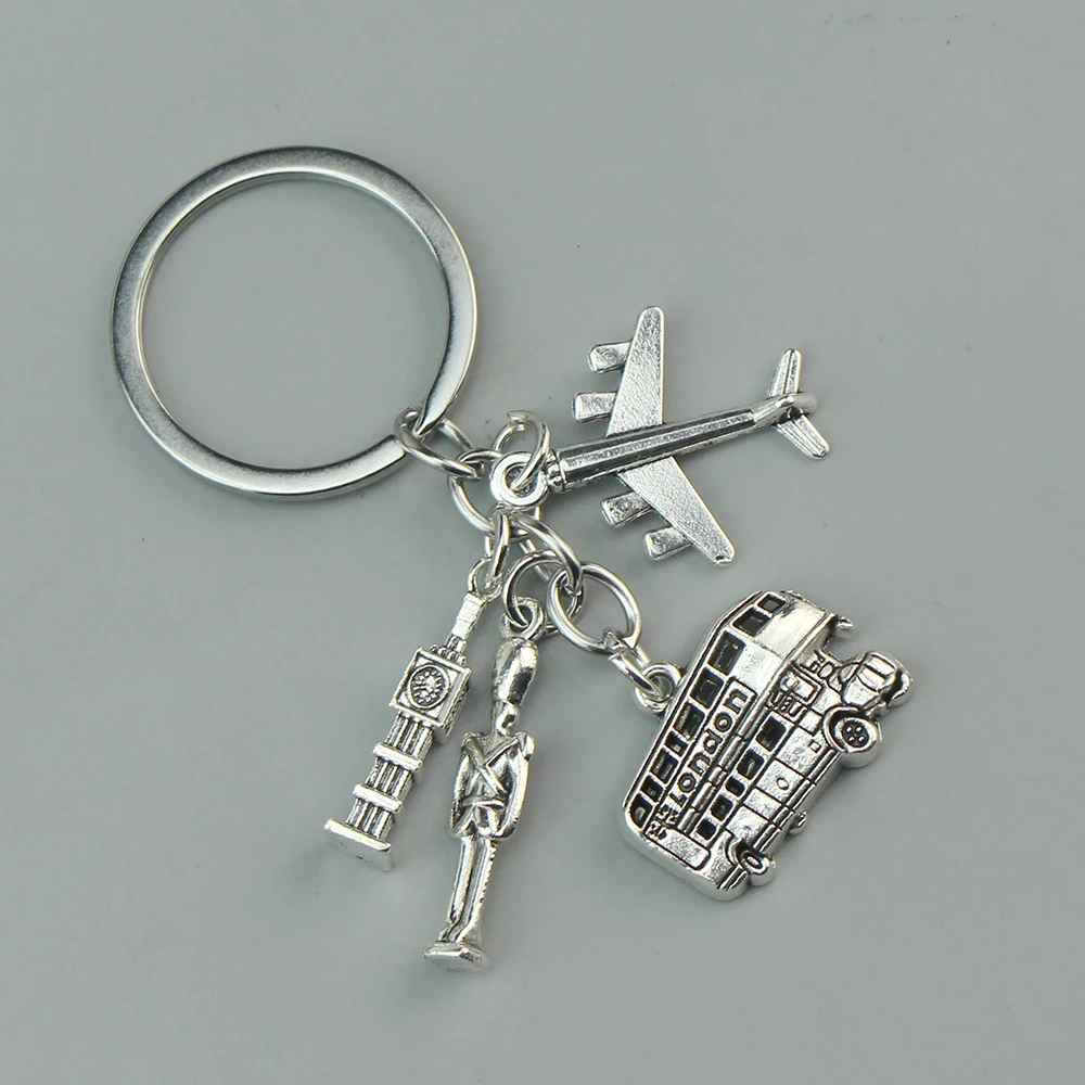  London Keychain Big Ben & Bus Charm Keyring with Camera Engraved England Travel Souvenir Gift for Backpackers