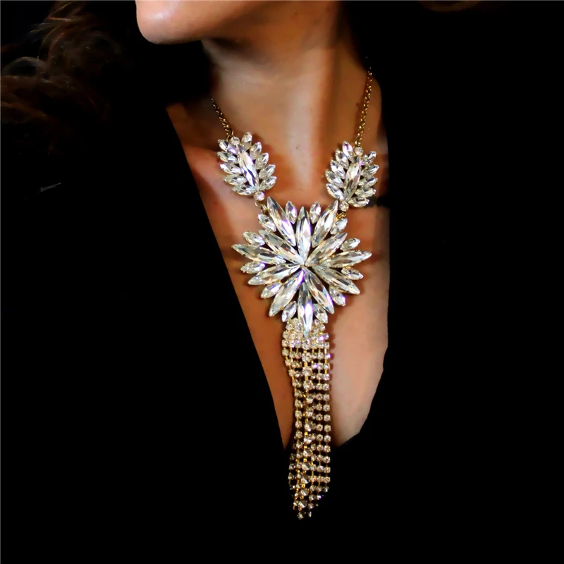 Fashion Tassel Sweater Necklace Women Jewelry Luxury Zircon Snowflake Pendant Choker Accessories Decoration Bridal Jewelry