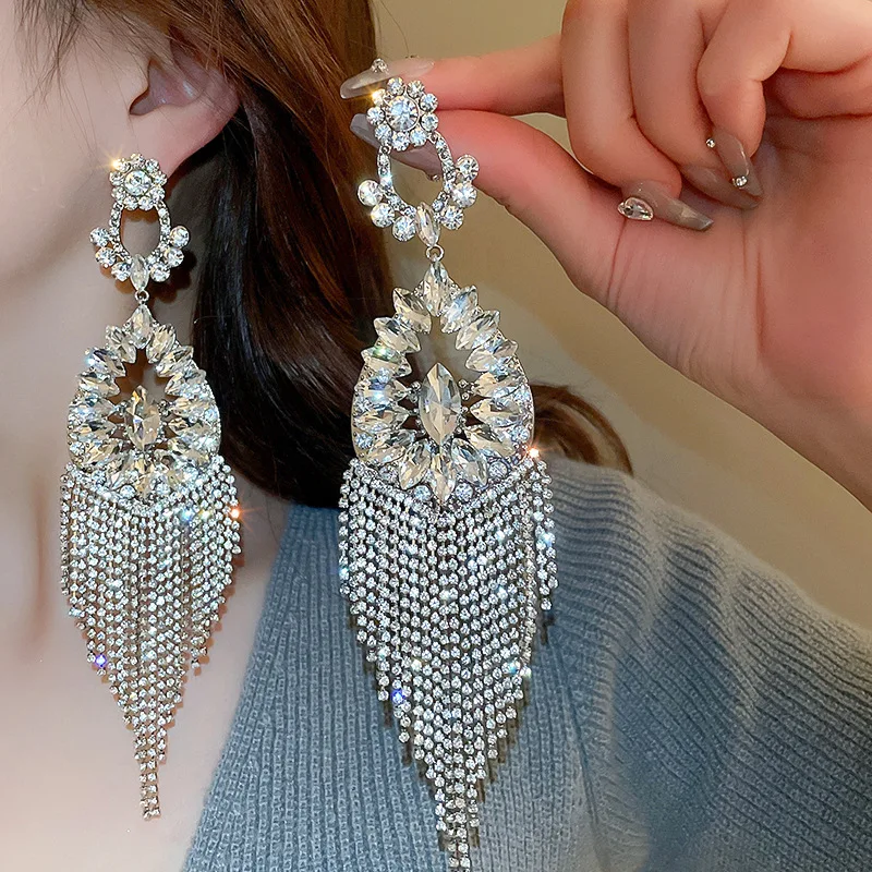 FYUAN Vintage Silver Color Flower Crystal Drop Earrings for Women Oversize Long Tassel Red Rhinestone Earrings Weddings Jewelry