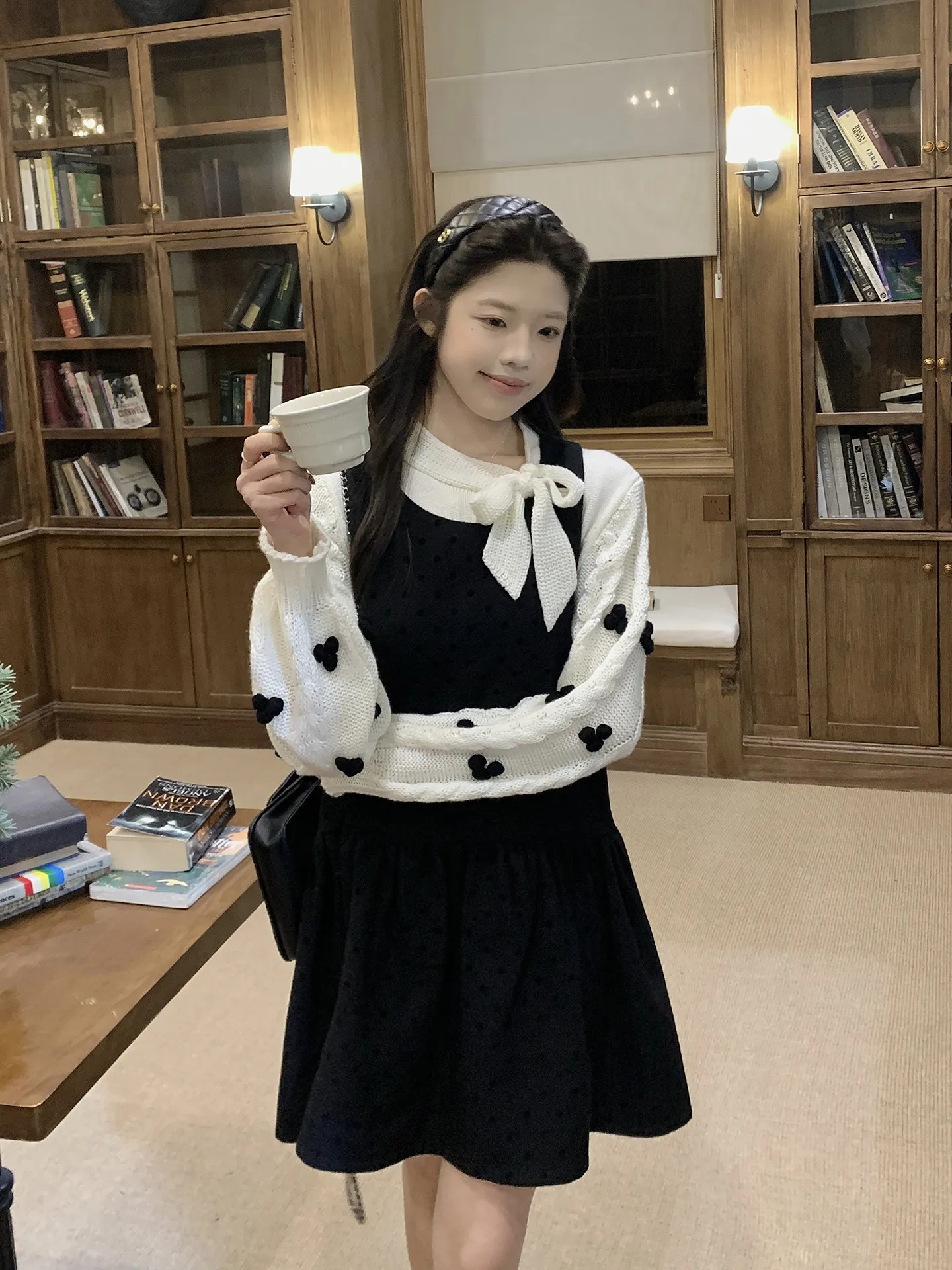 

Women's Korean Sle Loose Polka Dot Dr Set with Knot Long Sve Sweater And Dr Two Piece Ensemble Winter