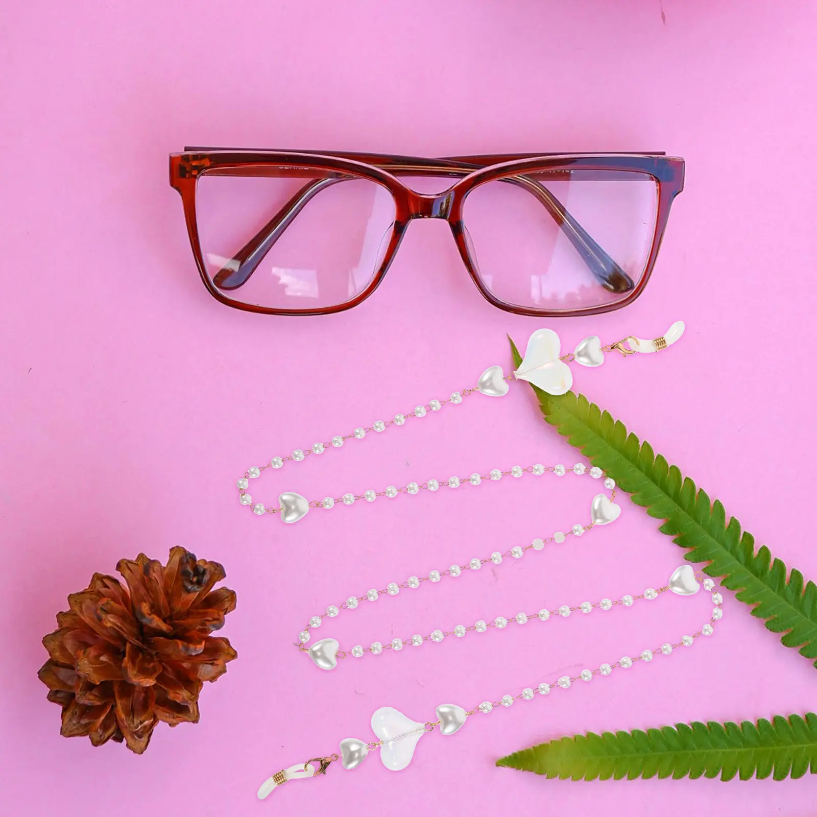 Cadena para mascarilla con diseño de corazón de melocotón y perlas de imitación, correa antipérdida de longitud ajustable para mascarillas, gafas de sol y auriculares
