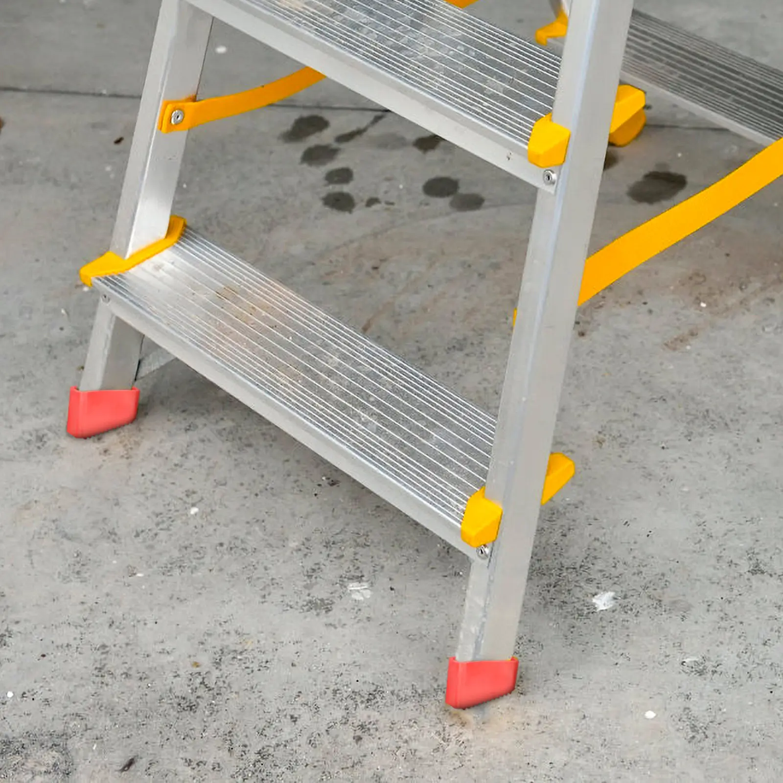 4Pcs Heavy-Duty Rubber Ladder Foot Covers Non-Slip Vibration Dampening Floor Protection Safe Stable Ladder Accessory Set