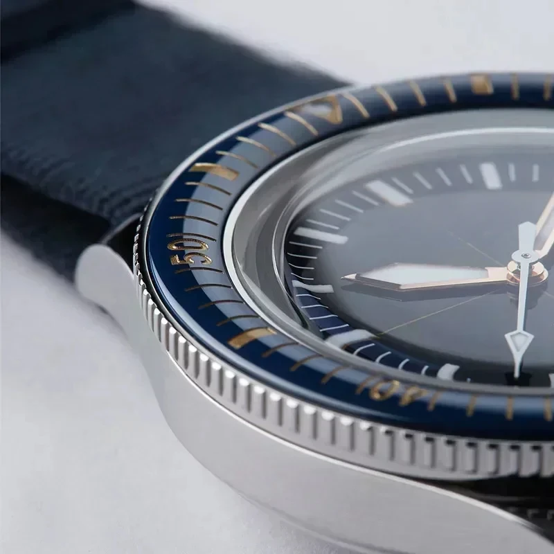 Fashion Watches Leather Waterproof Watch for Men DSPH200M Quartz Watch Luxury Watch Business Casual Certina Fashion Wrist Watch
