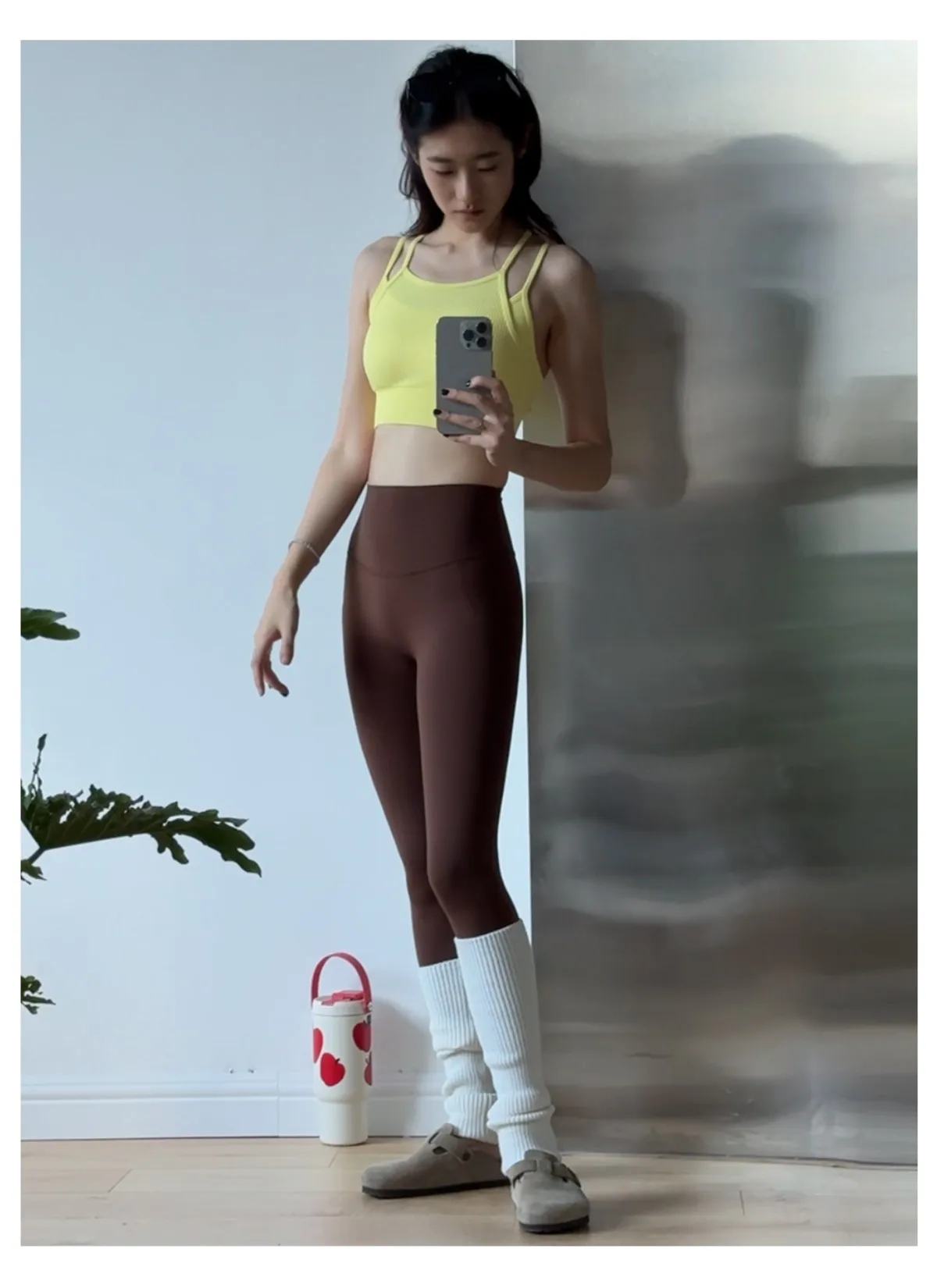 Sommer-Yogahose für Damen, hohe Taille, elastisch, formgebend, keine unangenehmen Linien, atmungsaktiv, für Laufen, Fitness, Training, Yoga, Sport. – Detail 7