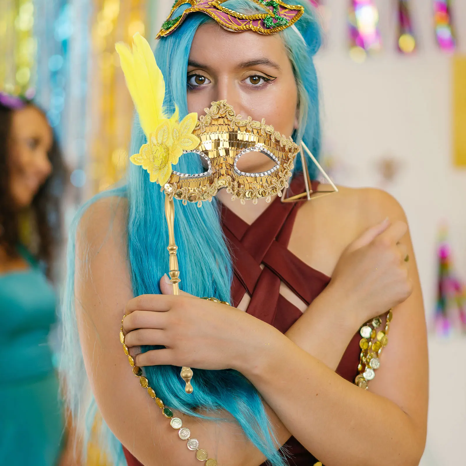 

Masquerade Mask on Stick Chic Sequin Half Face Mask Decorative Party Festival Costume Accessory for Masquerade Ball