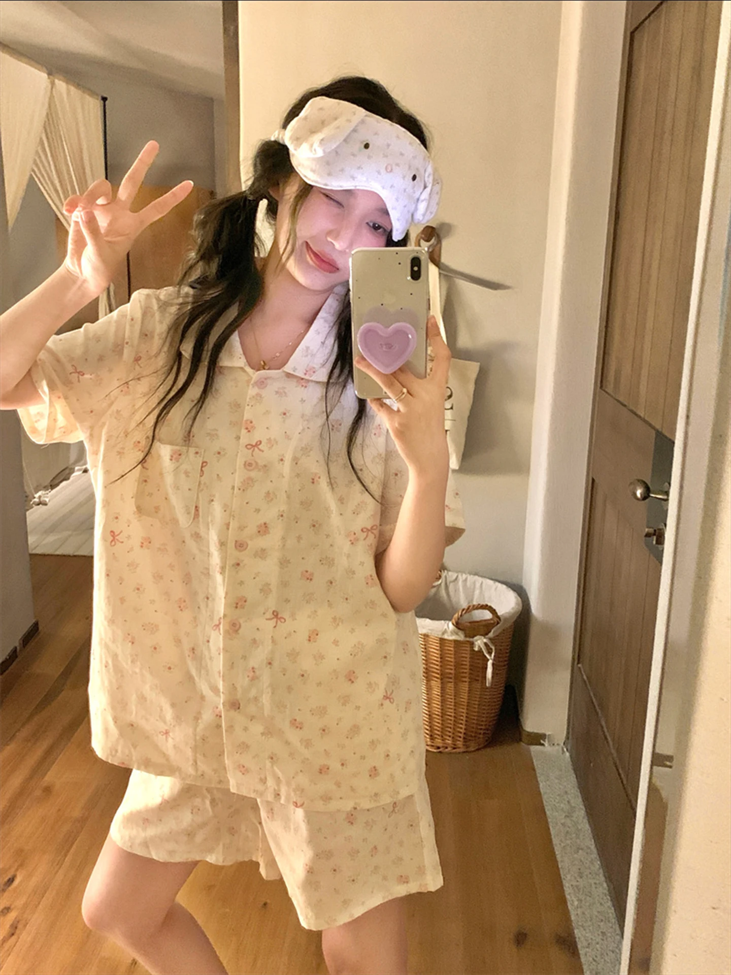 夏の新しい女性の純粋な綿のパジャマ甘いピンクの花柄通気性半袖ショーツホーム服セット快適で柔らかい