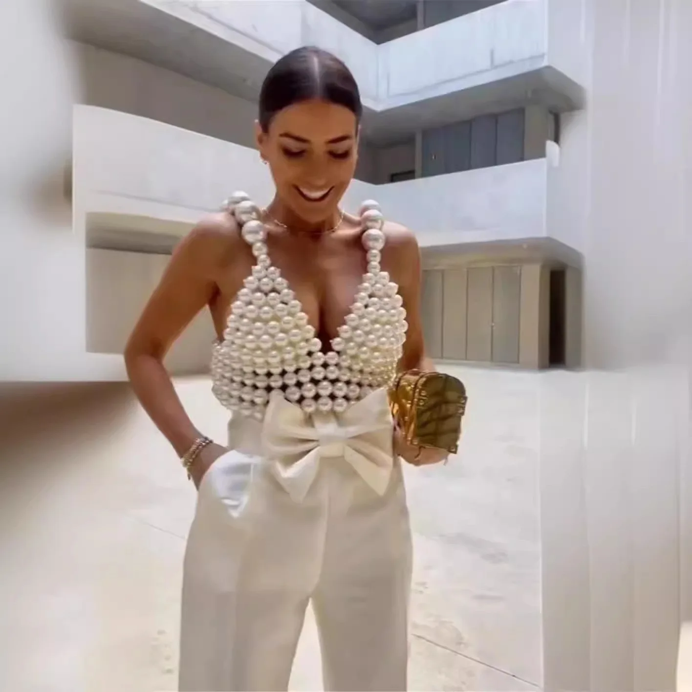 

Handmade Imitation Pearl Necklace Multi-Layer Shoulder Chain Stylish European And American Trendy Choker Jewelry