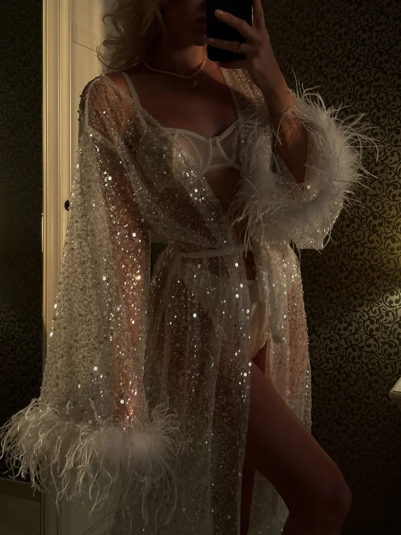Luxury Bridal Diamond Wedding Robe Opulent Elegance Burlesque Transparent Shiny Robe for Bride Sequin White Boudoir Robe