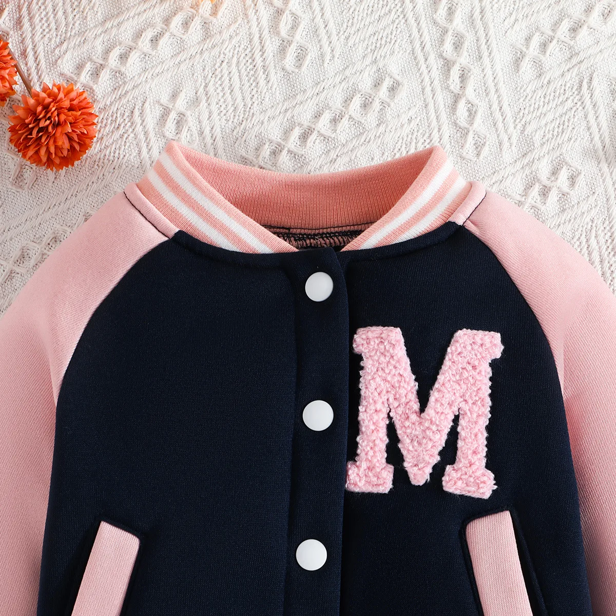 Fall New Fashion Casual Sporty Style Plush M Alphabet Color-Blocked Capless Children\'s Baseball Jersey Two-Piece Set